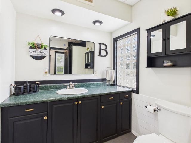 148 E Columbus Street, Thornville, OH 43076