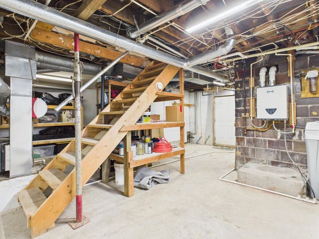 148 E Columbus Street, Thornville, OH 43076