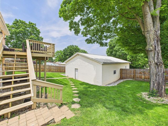 148 E Columbus Street, Thornville, OH 43076