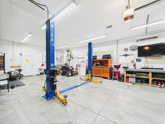 148 E Columbus Street, Thornville, OH 43076