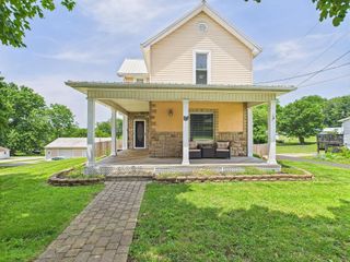 148 E Columbus Street, Thornville, OH 43076