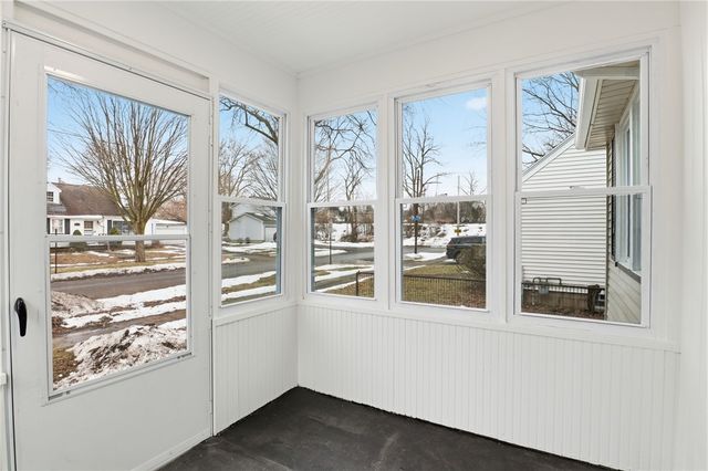 394 Knickerbocker Avenue, Rochester, NY 14615