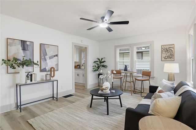 394 Knickerbocker Avenue, Rochester, NY 14615