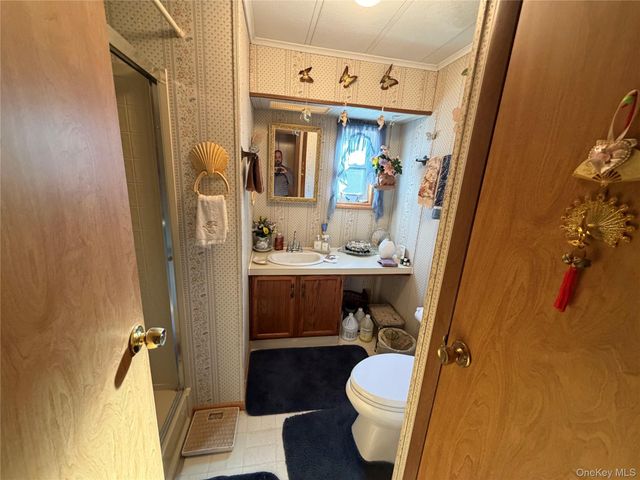 1800 Osborn Avenue 27E, Riverhead, NY 11901