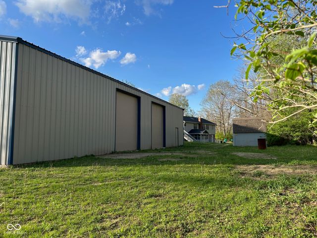 6029 E County Road 121 N, Avon, IN 46123