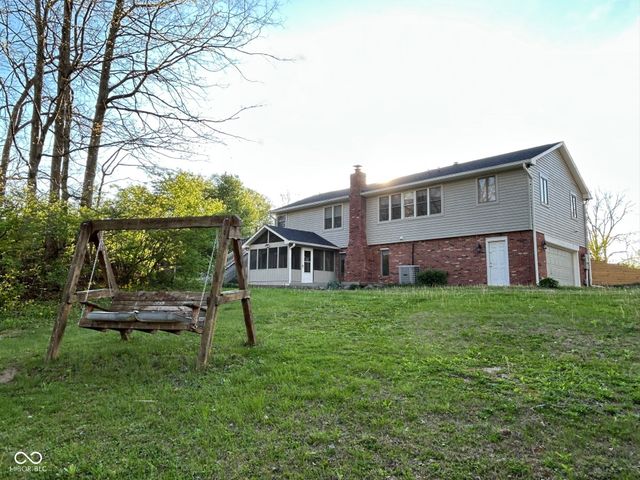 6029 E County Road 121 N, Avon, IN 46123