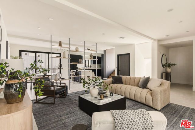 11967 Mayfield Ave 108, Los Angeles, CA 90049