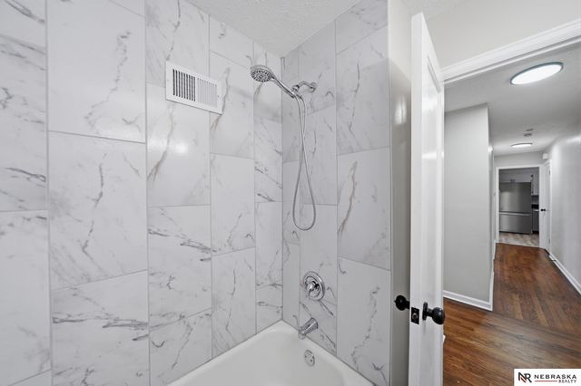 3301 N 14th Street, Lincoln, NE 68521