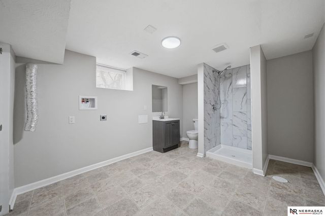 3301 N 14th Street, Lincoln, NE 68521