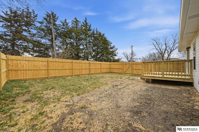 3301 N 14th Street, Lincoln, NE 68521