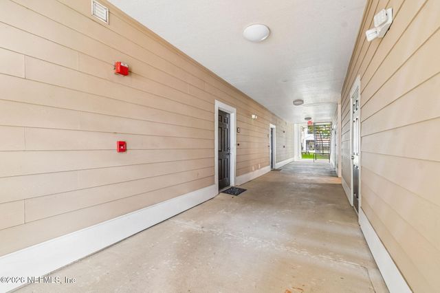 8550 TOUCHTON Road 511, Jacksonville, FL 32216