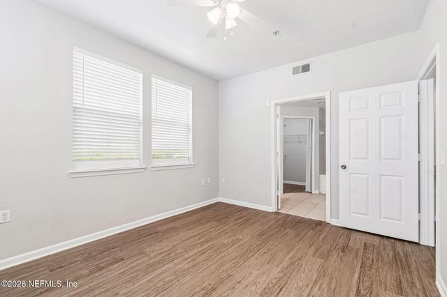 8550 TOUCHTON Road 511, Jacksonville, FL 32216