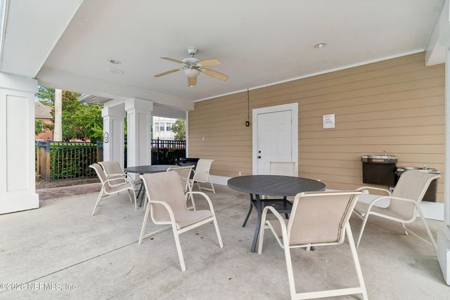 8550 TOUCHTON Road 511, Jacksonville, FL 32216