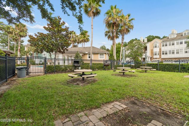 8550 TOUCHTON Road 511, Jacksonville, FL 32216