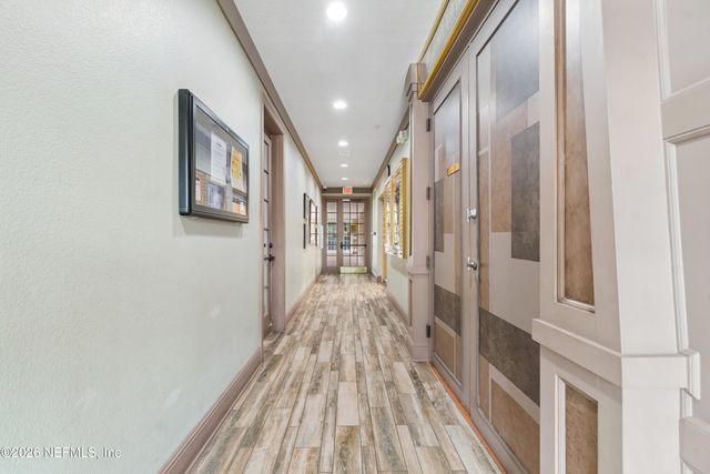 8550 TOUCHTON Road 511, Jacksonville, FL 32216