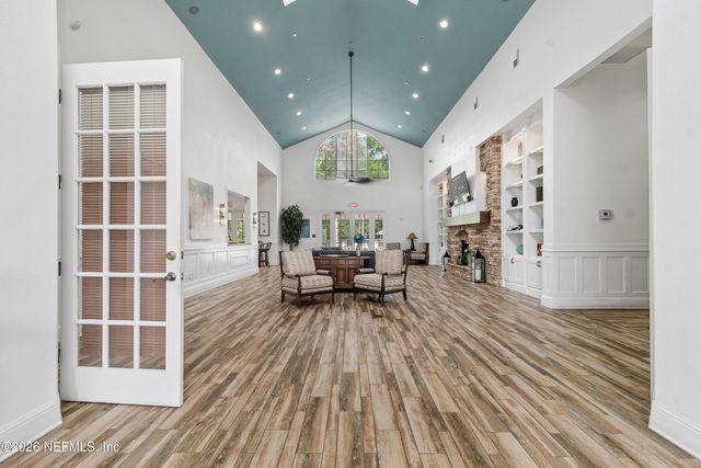 8550 TOUCHTON Road 511, Jacksonville, FL 32216