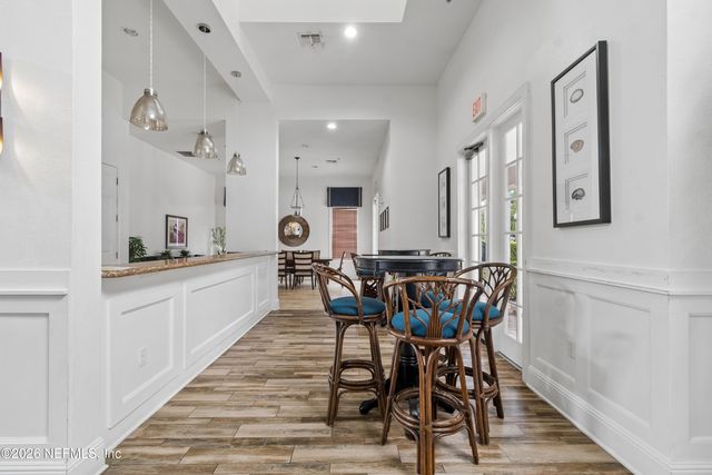 8550 TOUCHTON Road 511, Jacksonville, FL 32216