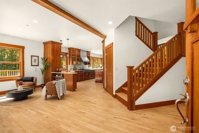 18305 121st Avenue SW, Vashon, WA 98070