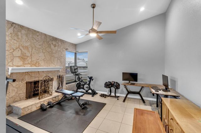 5270 NW 73rd Way, Lauderhill, FL 33319