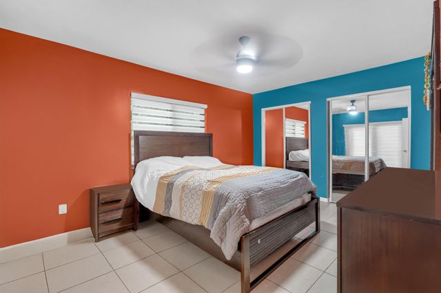 5270 NW 73rd Way, Lauderhill, FL 33319