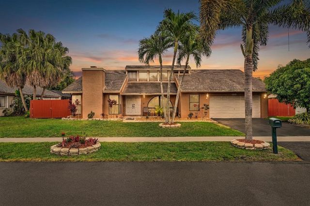 5270 NW 73rd Way, Lauderhill, FL 33319