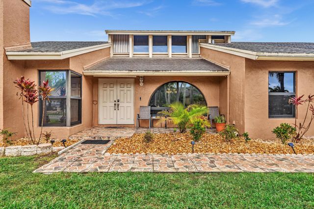 5270 NW 73rd Way, Lauderhill, FL 33319