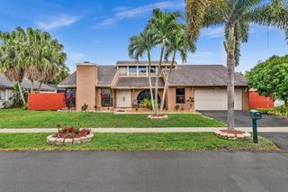 5270 NW 73rd Way, Lauderhill, FL 33319