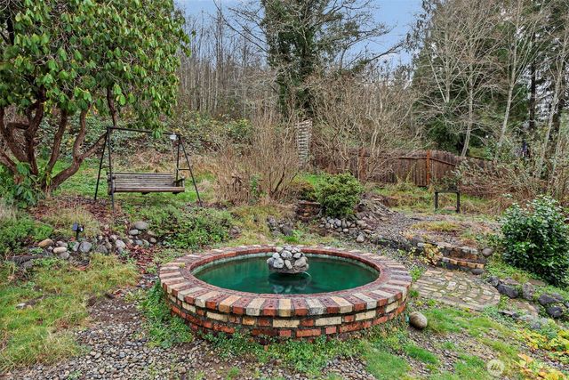 610 Barnhart Street, Raymond, WA 98577