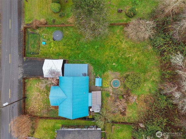 610 Barnhart Street, Raymond, WA 98577