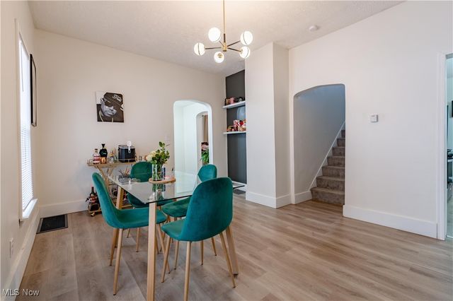 416 Bacon Avenue, Akron, OH 44320