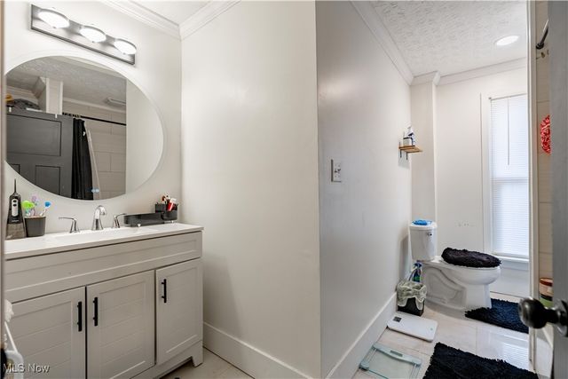 416 Bacon Avenue, Akron, OH 44320