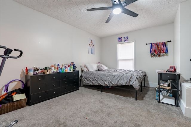 416 Bacon Avenue, Akron, OH 44320