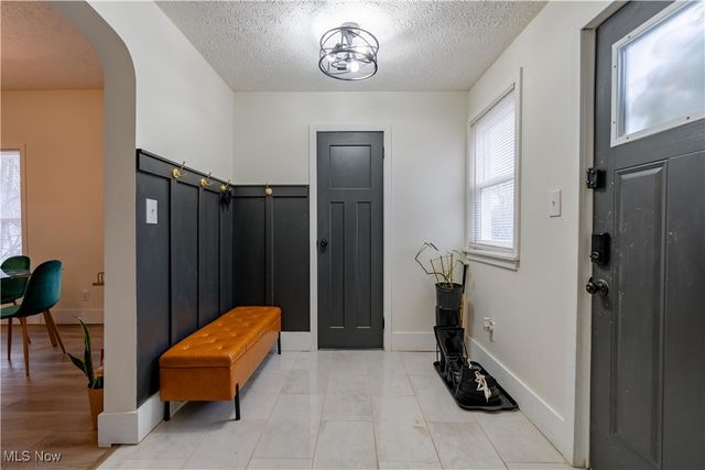 416 Bacon Avenue, Akron, OH 44320