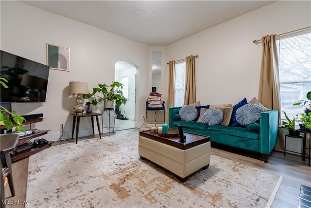 416 Bacon Avenue, Akron, OH 44320