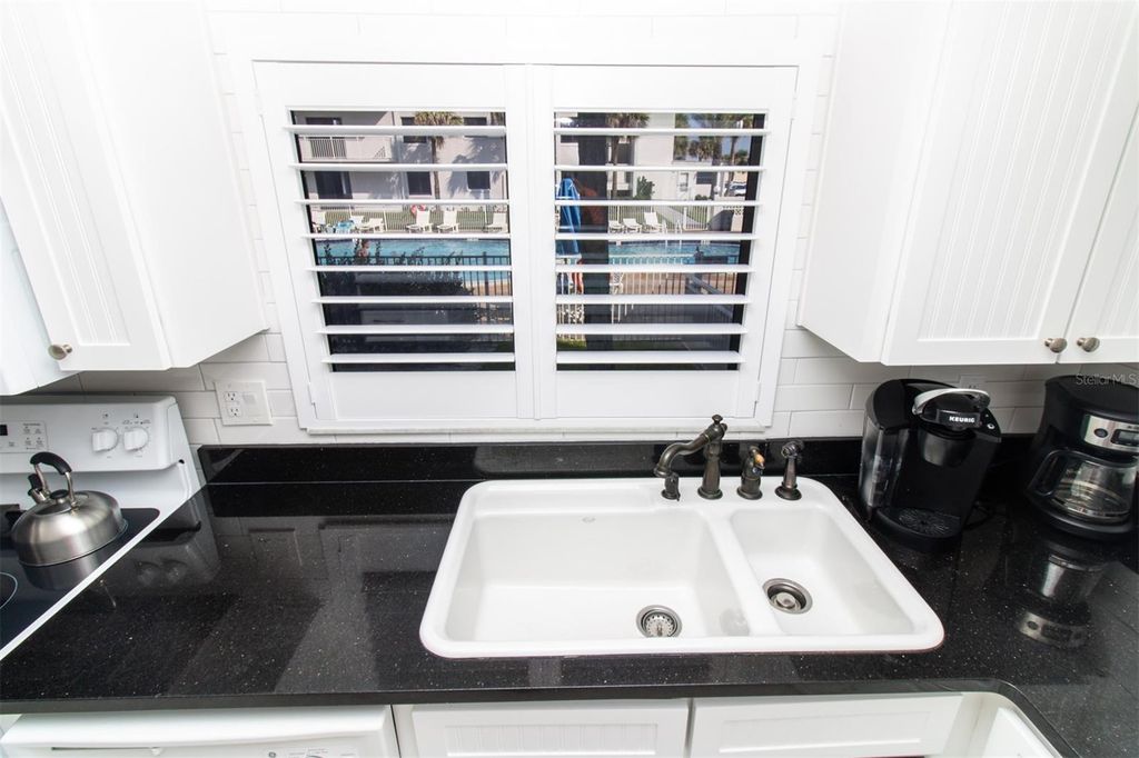 Image 6 of property listing at 5301 S ATLANTIC AVENUE 140, New Smyrna Beach, FL 32169