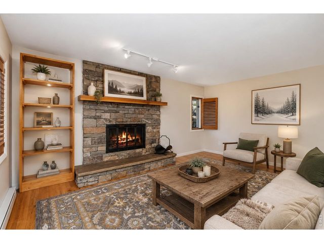2340 Eagle Cliff Rd, Estes Park, CO 80517