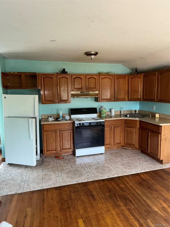 145-59 222nd Street, Springfield Gardens, NY 11413 — photo 3