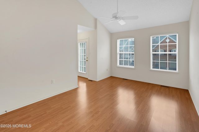 73 Tarpon Drive 7003, Sea Girt, NJ 08750