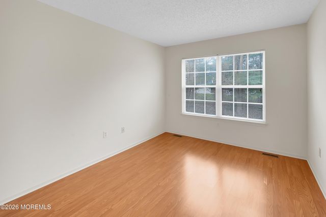 73 Tarpon Drive 7003, Sea Girt, NJ 08750