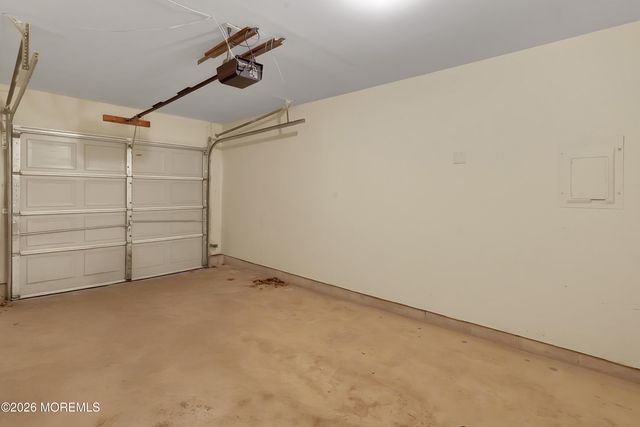 73 Tarpon Drive 7003, Sea Girt, NJ 08750