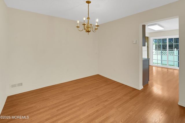 73 Tarpon Drive 7003, Sea Girt, NJ 08750