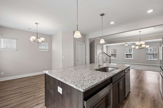 3318 Tasker Dr, Antioch, TN 37013