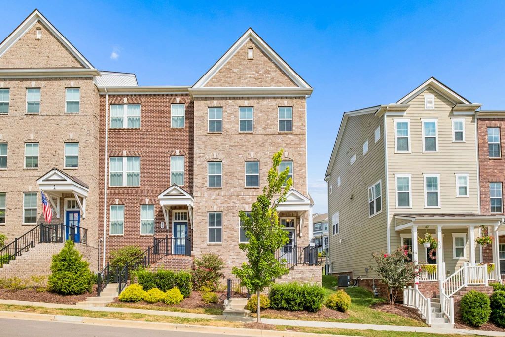 3318 Tasker Dr, Antioch, TN 37013