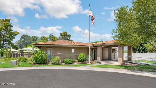 7839 E VERNON Avenue, Scottsdale, AZ 85257