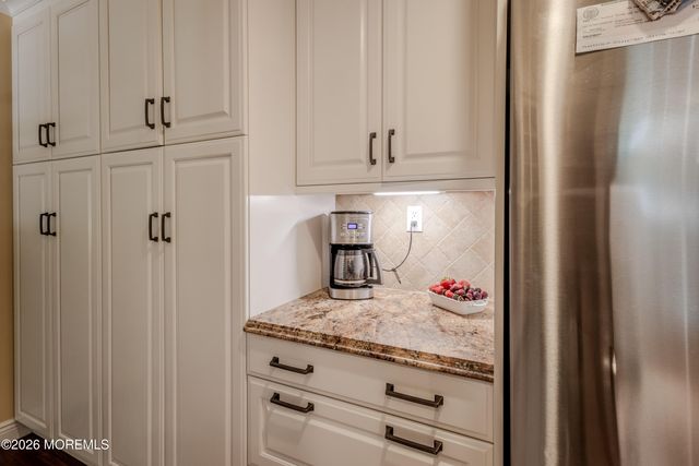 17 Stephens Drive, East Brunswick, NJ 08816