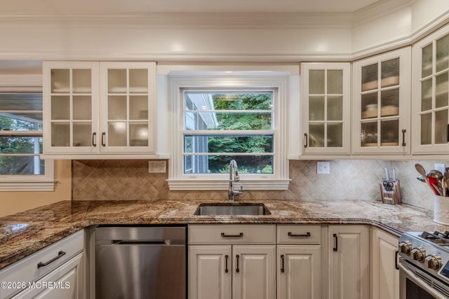 17 Stephens Drive, East Brunswick, NJ 08816