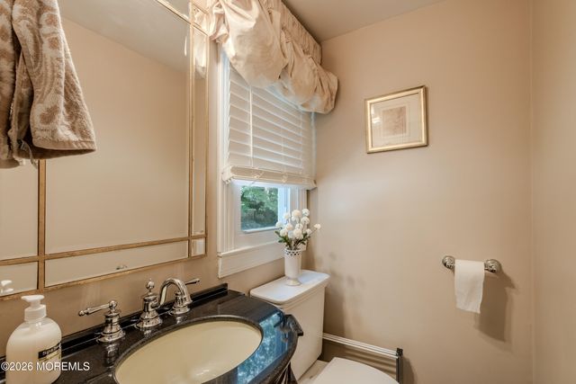 17 Stephens Drive, East Brunswick, NJ 08816