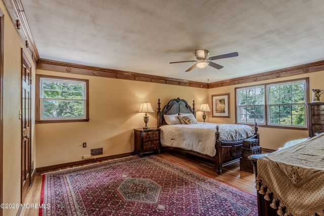 17 Stephens Drive, East Brunswick, NJ 08816