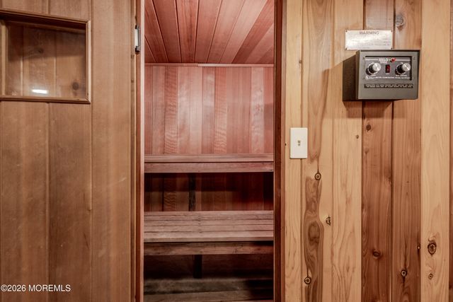 17 Stephens Drive, East Brunswick, NJ 08816