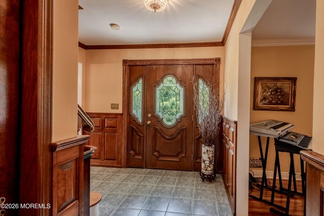 17 Stephens Drive, East Brunswick, NJ 08816